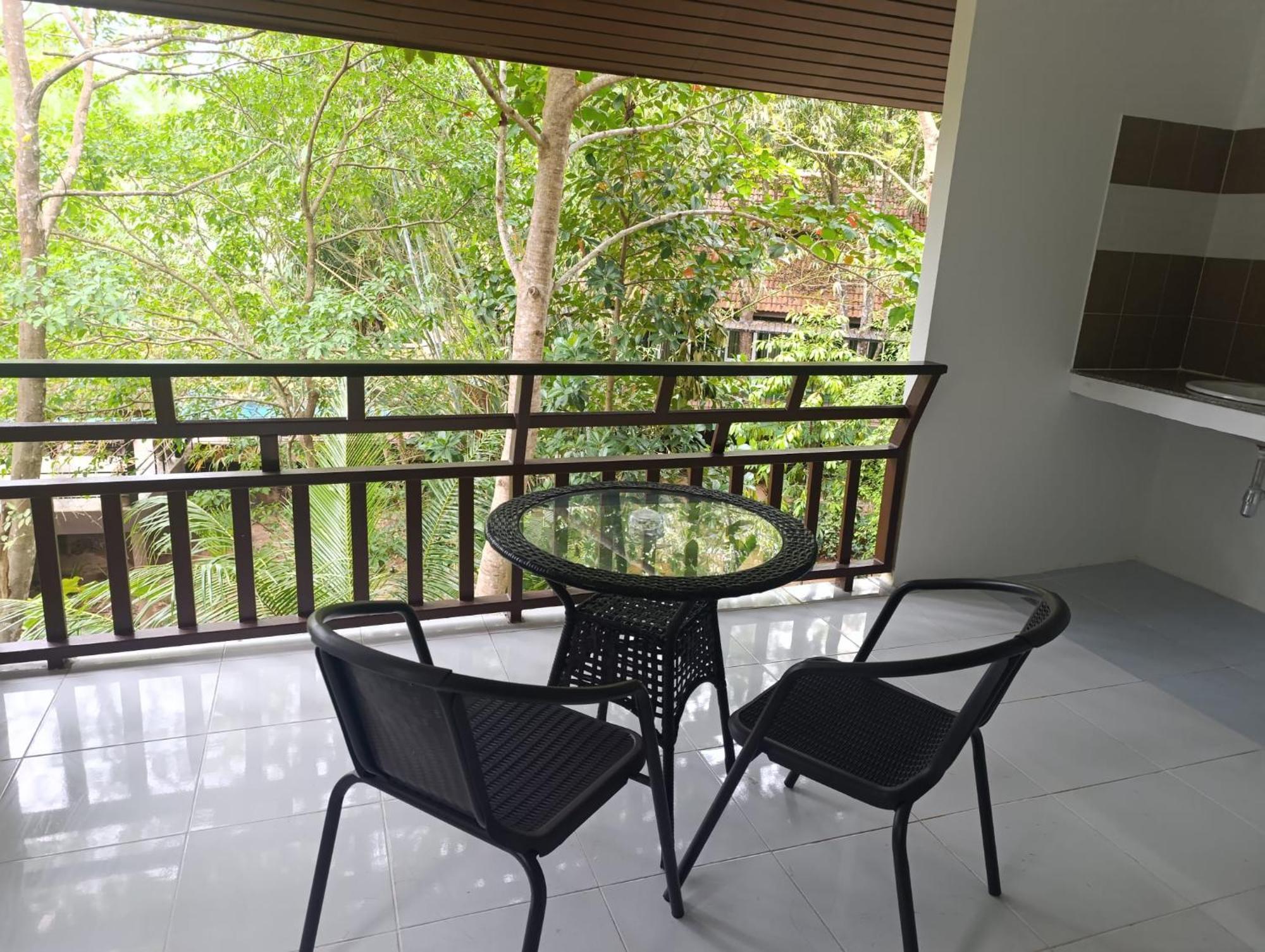 Phuket Jungle Experience Resort Karon Kültér fotó